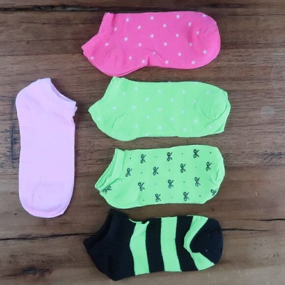 5 PAIR NEON GREEN & NEON PINK ANKLE SOCKS WOMENS SIZE 5 TO 8 NWT - Picture 1 of 5
